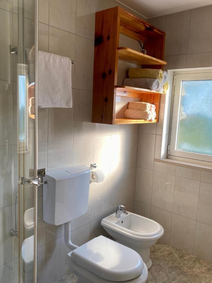 Apartmani Luka Zrnovo Esterno foto