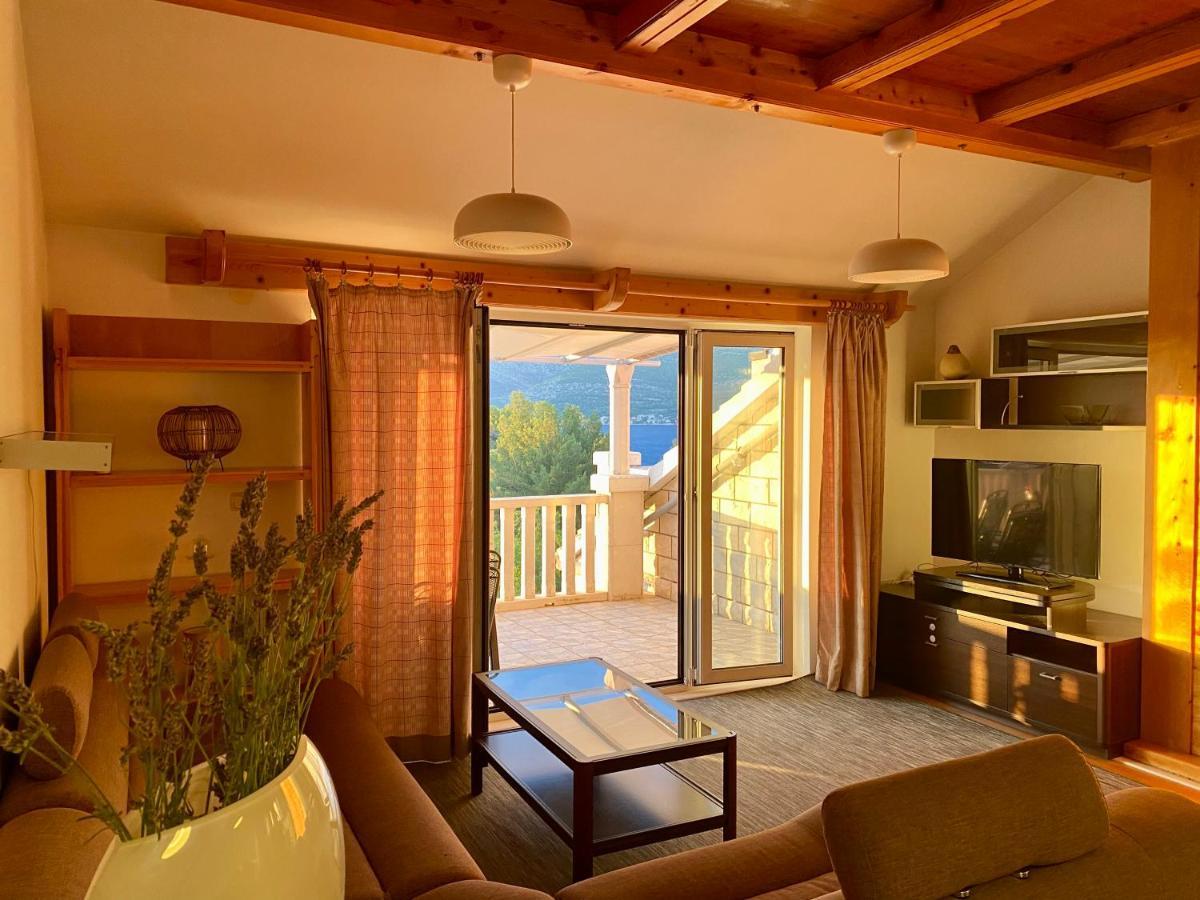Apartmani Luka Zrnovo Esterno foto